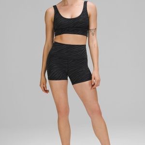 ISO LuLu high rise align shortie in camo deep coal, 4”